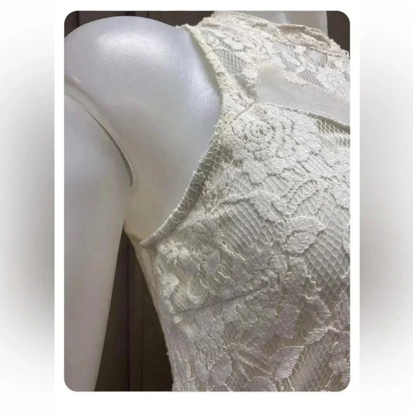 Rebellion Boho White Ivory Lace Mini Flowy Dress Size Medium - Picture 5 of 7